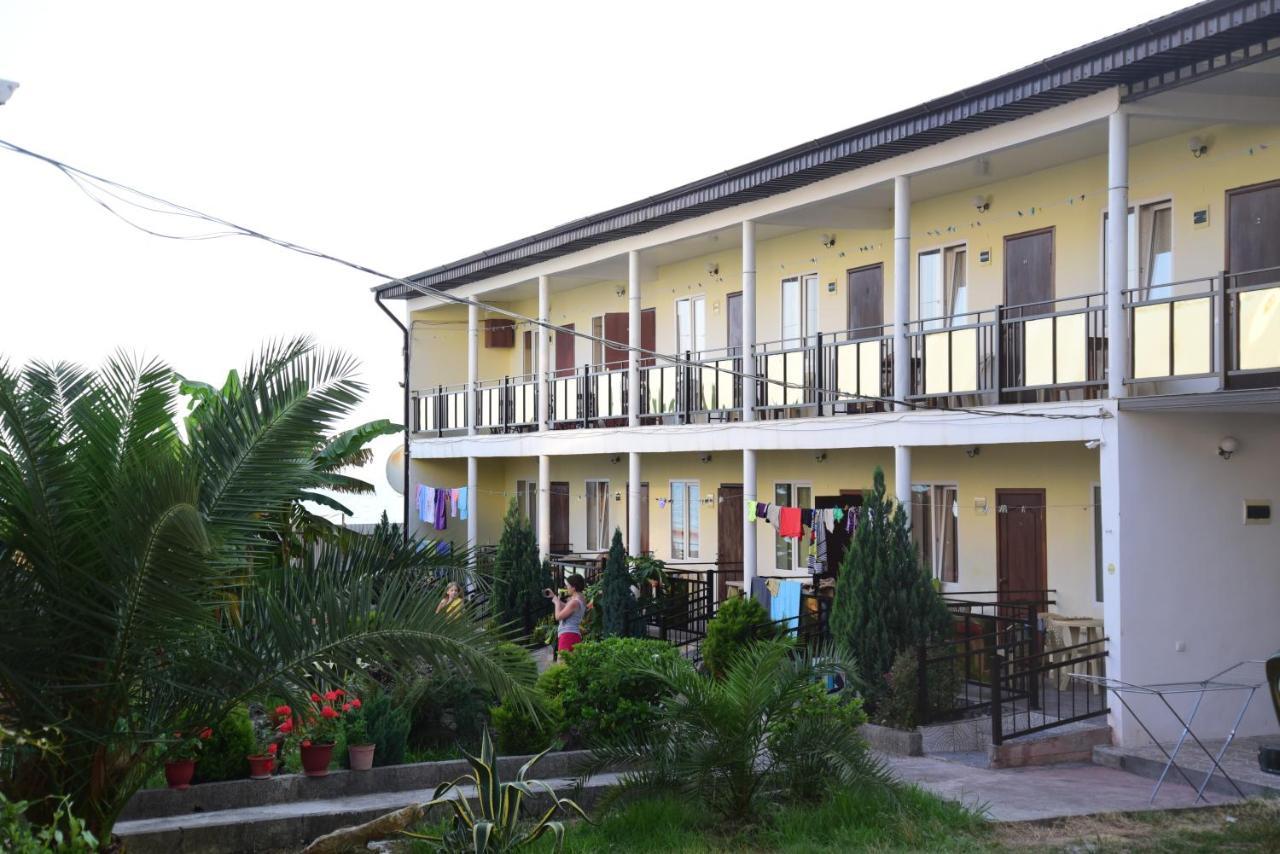 Mini Hotel Vavilon New Athos Eksteriør billede